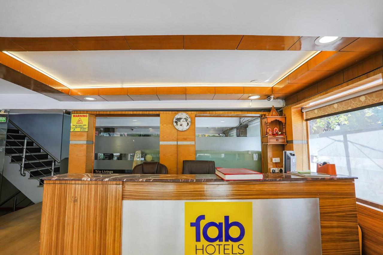 Fabhotel Trio Continental Patel Nagar New Delhi Exterior photo
