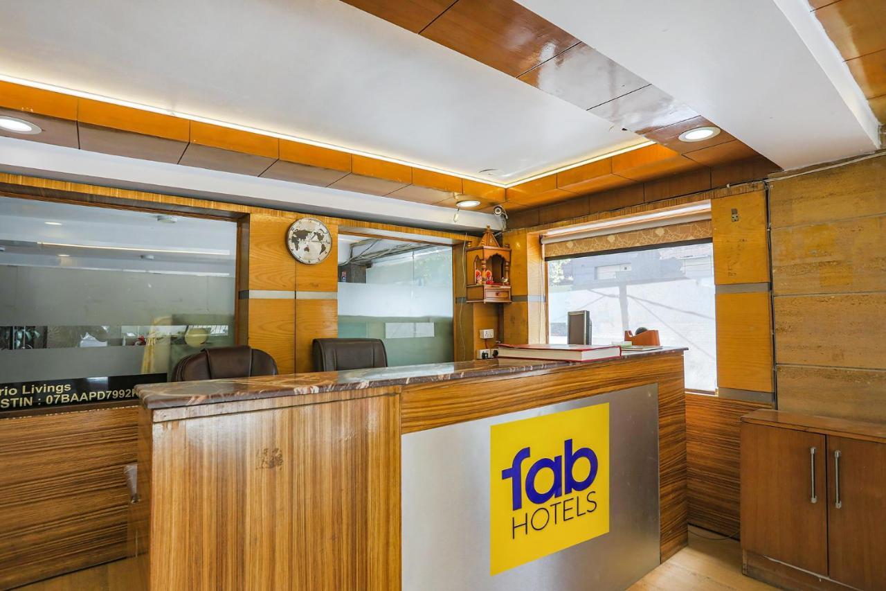 Fabhotel Trio Continental Patel Nagar New Delhi Exterior photo